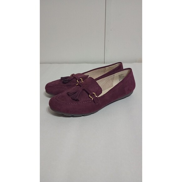 Women's Cliffs By White Mountain Gainful Purple Suede Slip On Loafers Sz 7.5 - Picture 1 of 6